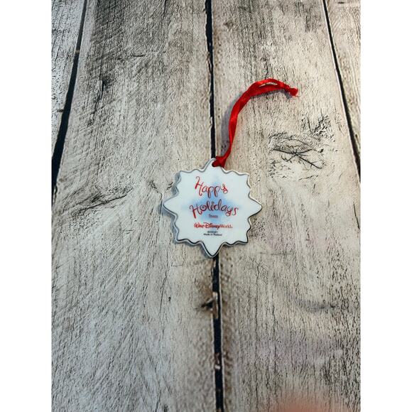 HALLMARK DISNEY COLLECTION - Tinker Bell Holiday Ceramic Ornament - Picture 4 of 4